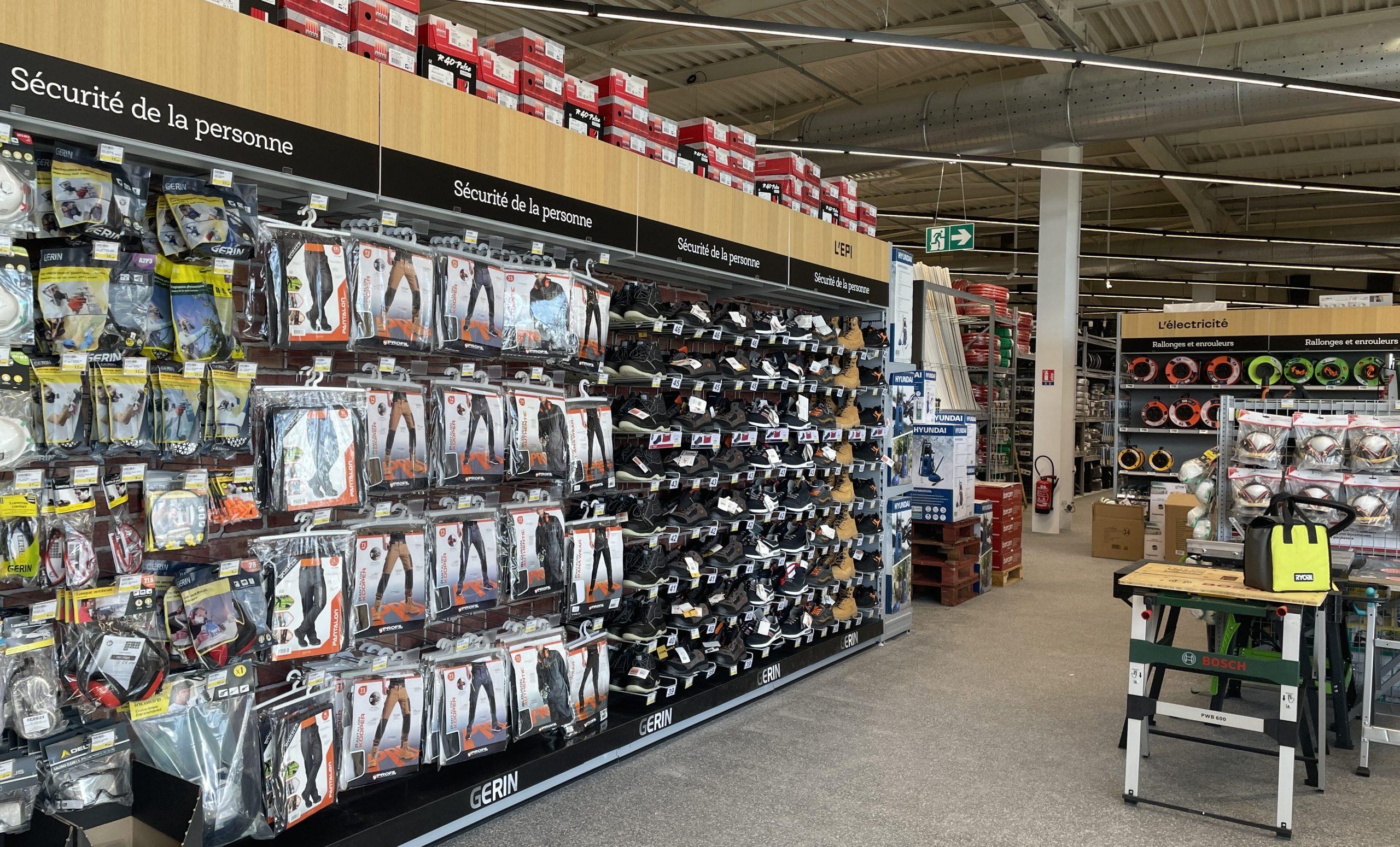 Rayon d'un magasin de bricolage